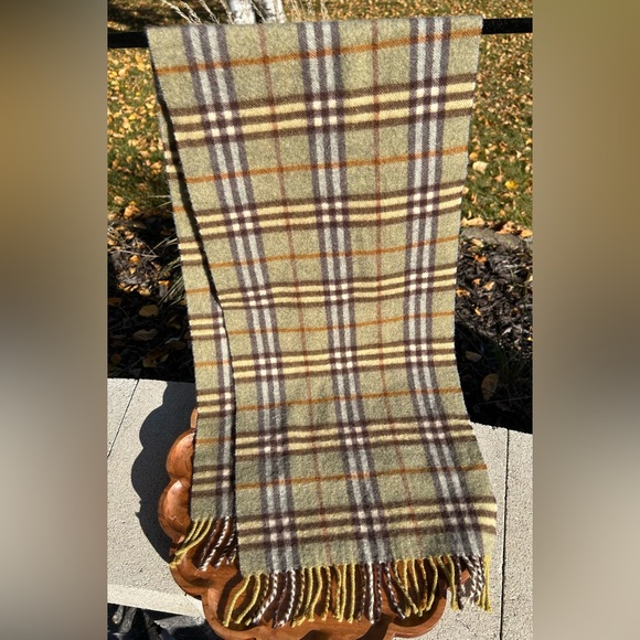 Vintage Burberrys of London Cashmere Green Brown Tan Plaid Scarf EUC - Picture 5 of 9